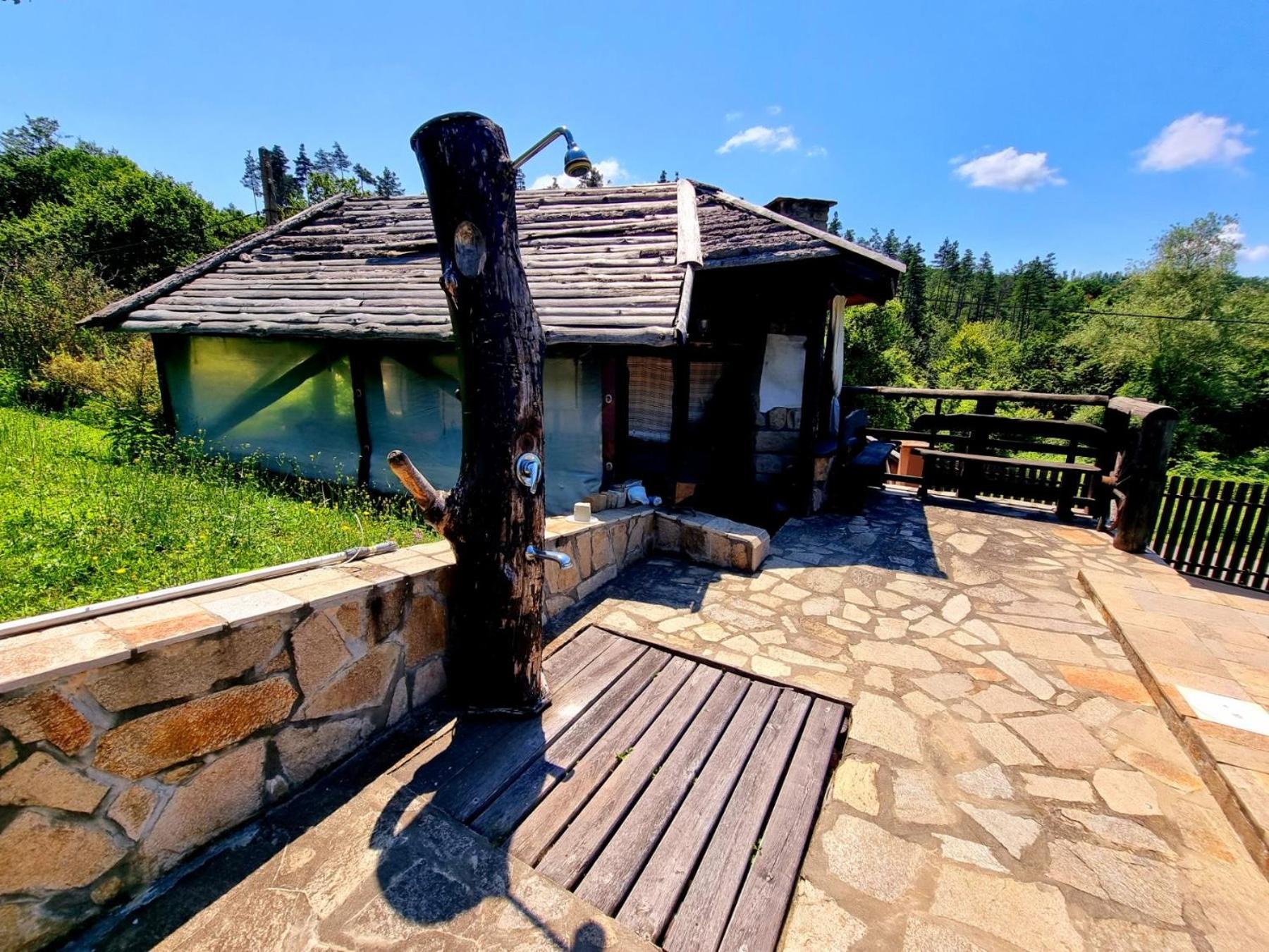 Agriturismo Hidden Paradise Villa Tryavna Bagian luar foto