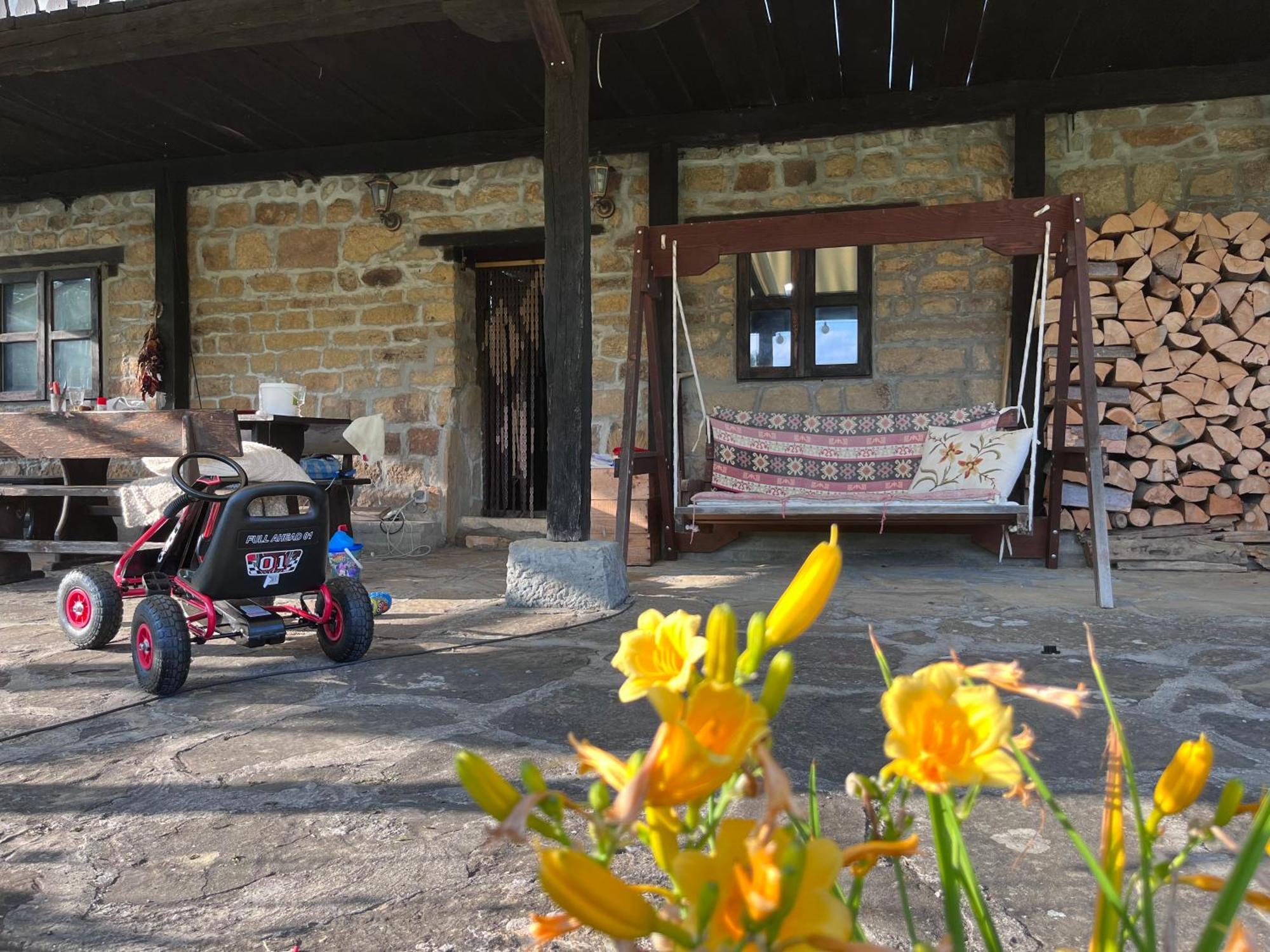 Agriturismo Hidden Paradise Villa Tryavna Bagian luar foto