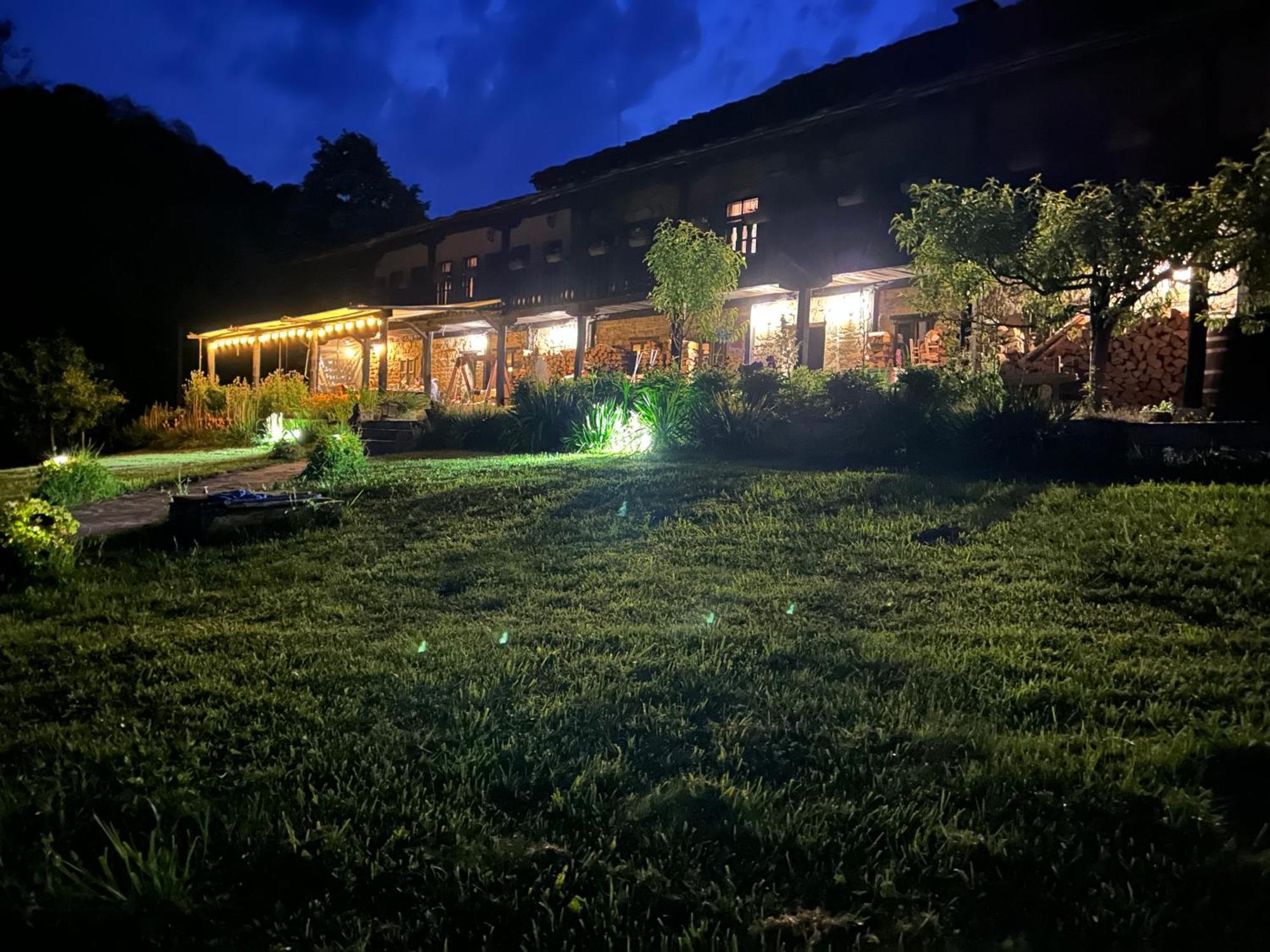Agriturismo Hidden Paradise Villa Tryavna Bagian luar foto